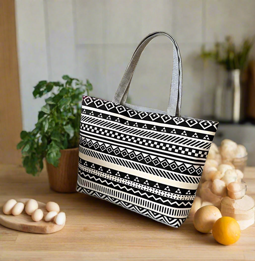 Black grids canvas shopping bag